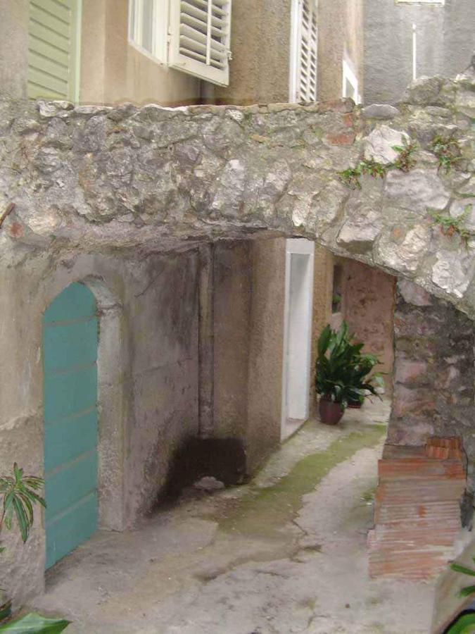 Apartment in Vrbnik/Insel Krk 13614 Exterior foto